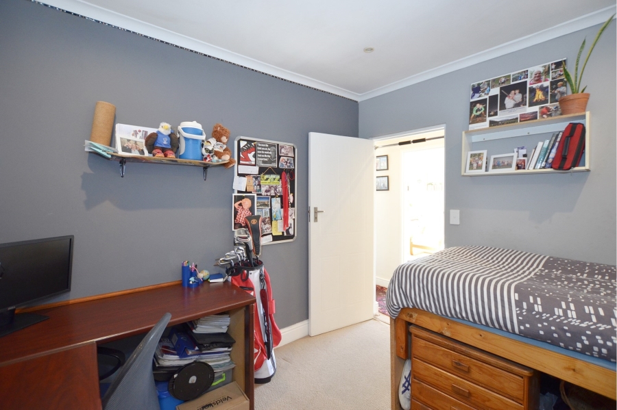 5 Bedroom Property for Sale in Welgelegen 2 Western Cape